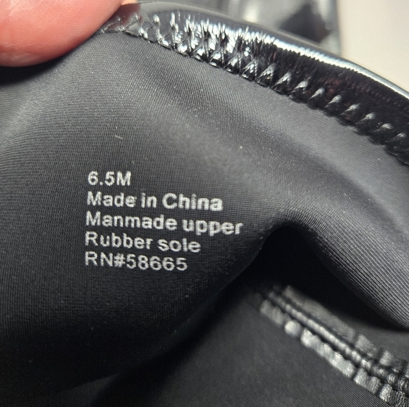 Abound Womens Over Knee Black Vinyl Look Boots Sz 6.5M Kitten Heel Sleek Luster - Picture 13 of 13